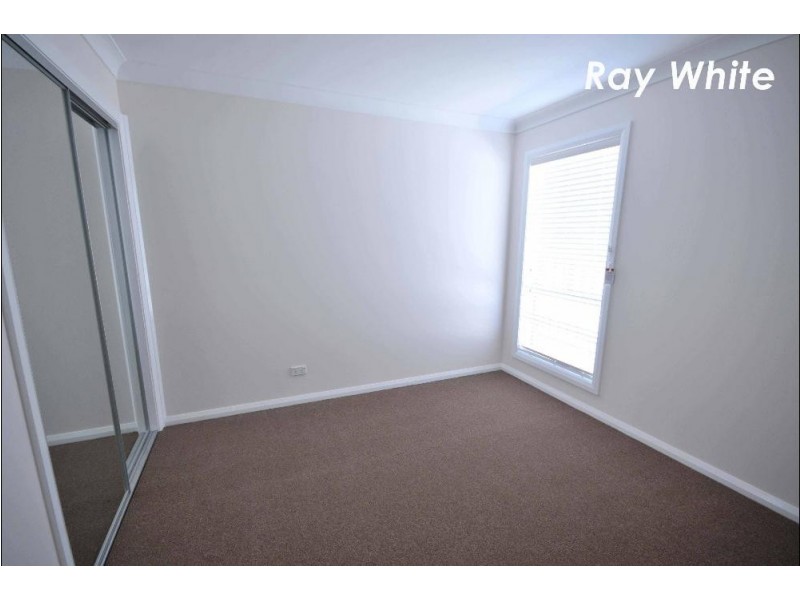 15 Chafia Place, Lavington NSW 2641