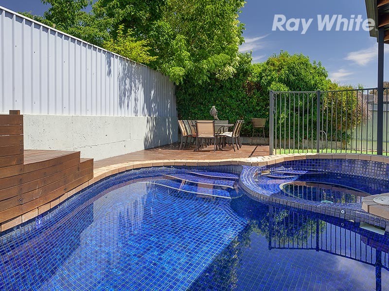 831 Golf Links Terrace, Albury NSW 2640