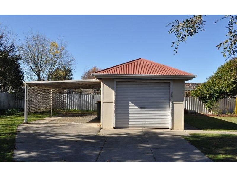 246 Gulpha Street, North Albury NSW 2640