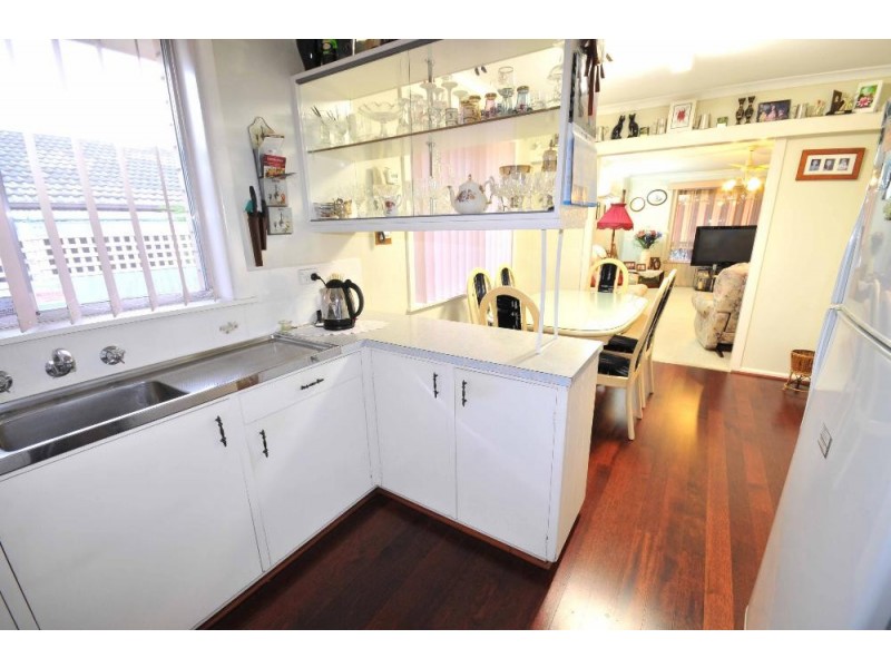 368 Dick Road, Lavington NSW 2641