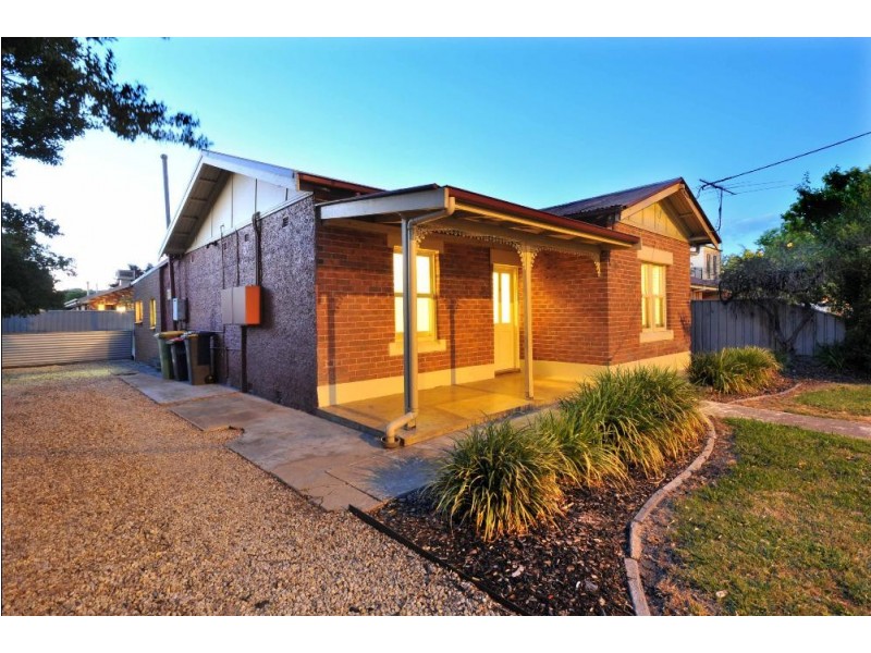 1-2/375 Urana Road, Lavington NSW 2641