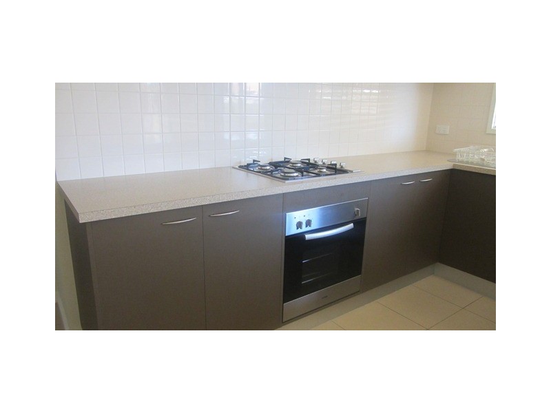 6/378 Cambourne Street, Lavington NSW 2641