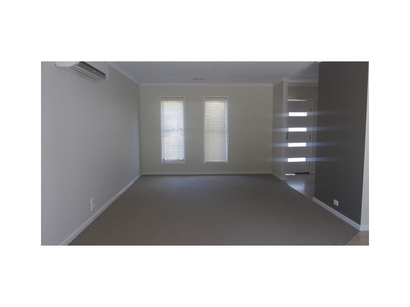 6/378 Cambourne Street, Lavington NSW 2641