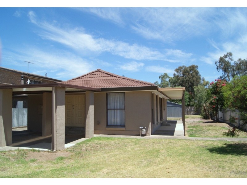 443 Kaitlers Road, Lavington NSW 2641