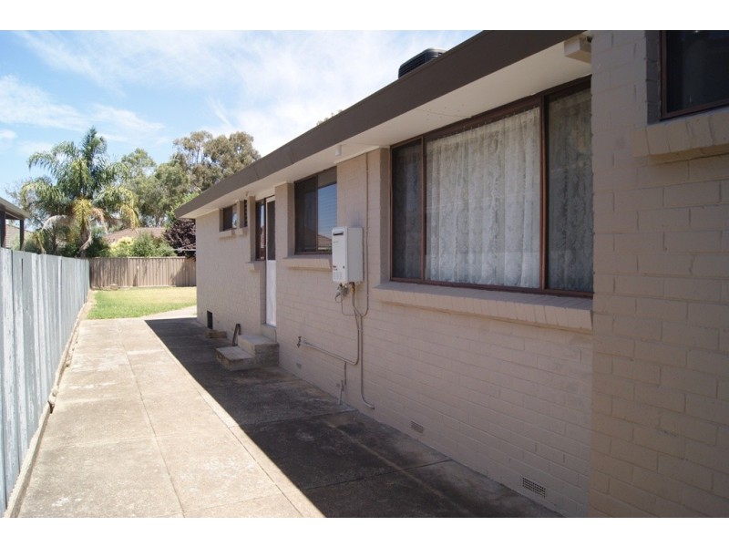 443 Kaitlers Road, Lavington NSW 2641