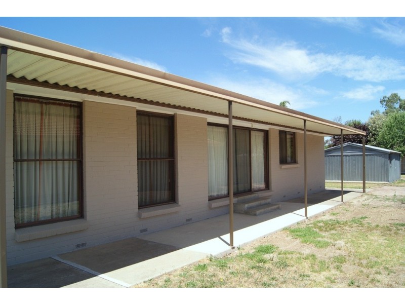 443 Kaitlers Road, Lavington NSW 2641