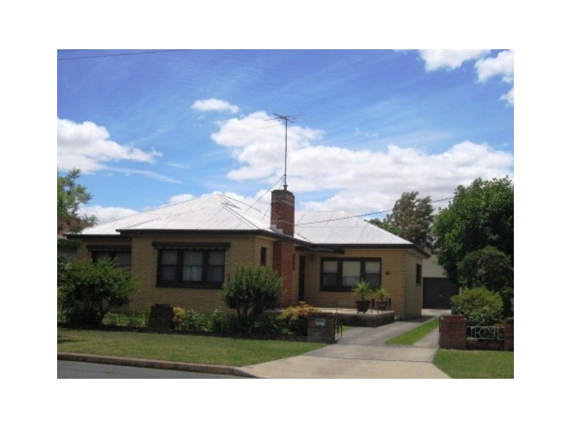 382 Wantigong Street, North Albury NSW 2640