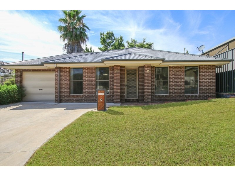 2/510 Cossor Street, Albury NSW 2640