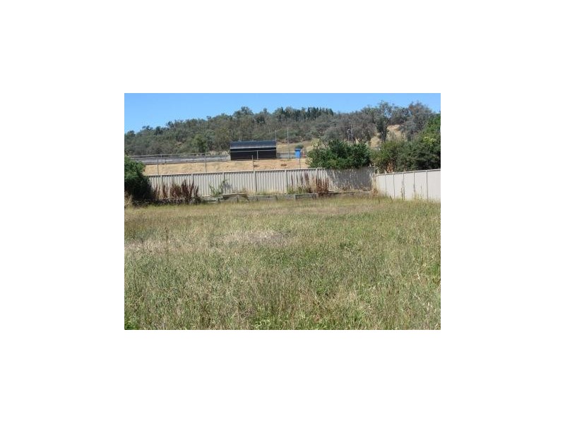 765 Centaur Road, Lavington NSW 2641