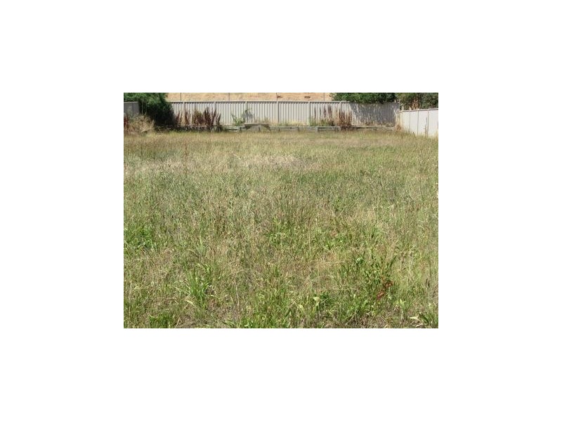 765 Centaur Road, Lavington NSW 2641