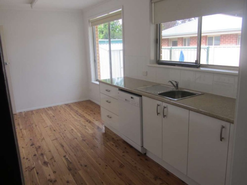 492 Parnall Street, Lavington NSW 2641