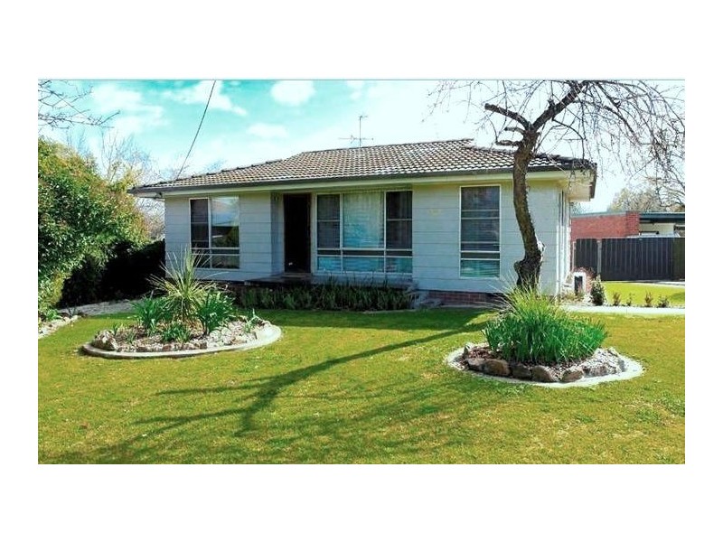 365 Kentucky Avenue, Lavington NSW 2641