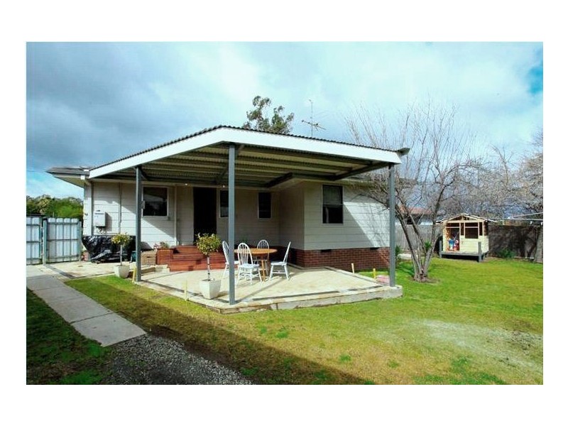 365 Kentucky Avenue, Lavington NSW 2641