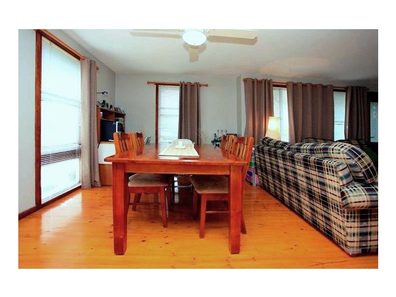 365 Kentucky Avenue, Lavington NSW 2641