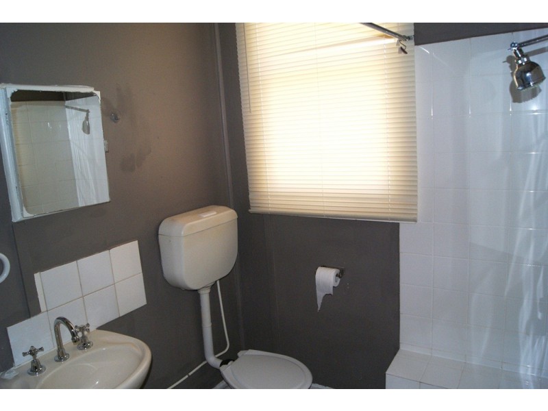 911 Currawong Street, North Albury NSW 2640