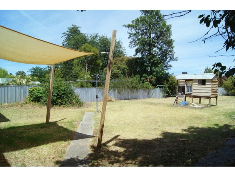 911 Currawong Street, North Albury NSW 2640