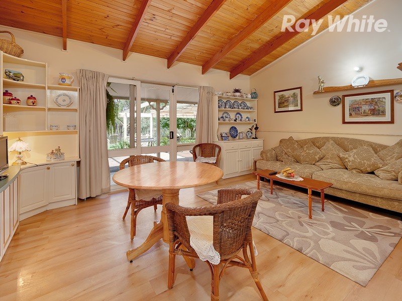 108 Short Street, Howlong NSW 2643
