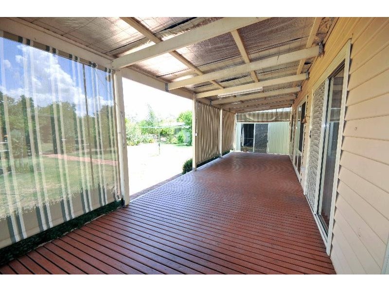 78 Hawkins Street, Howlong NSW 2643