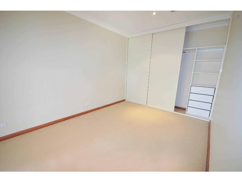 78 Hawkins Street, Howlong NSW 2643