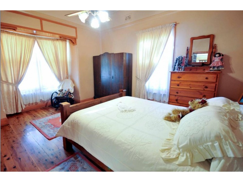 2 and 4 Edward Street, Culcairn NSW 2660