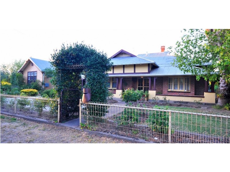 2 and 4 Edward Street, Culcairn NSW 2660