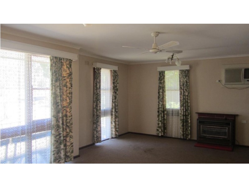 1032 Yensch Avenue, North Albury NSW 2640