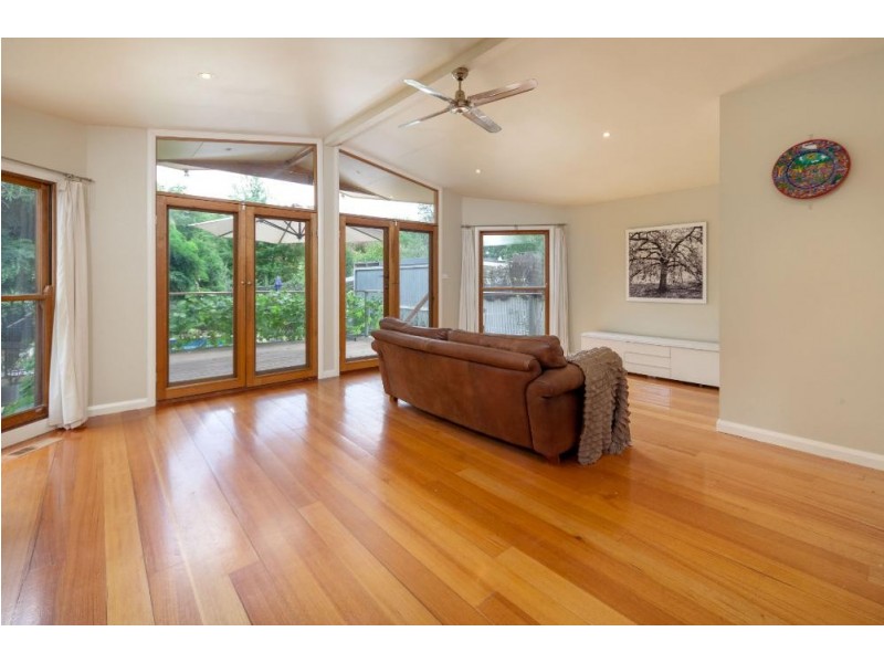 747 Jones Street, Albury NSW 2640