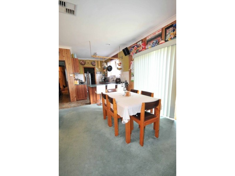 182 Urana Street, Jindera NSW 2642