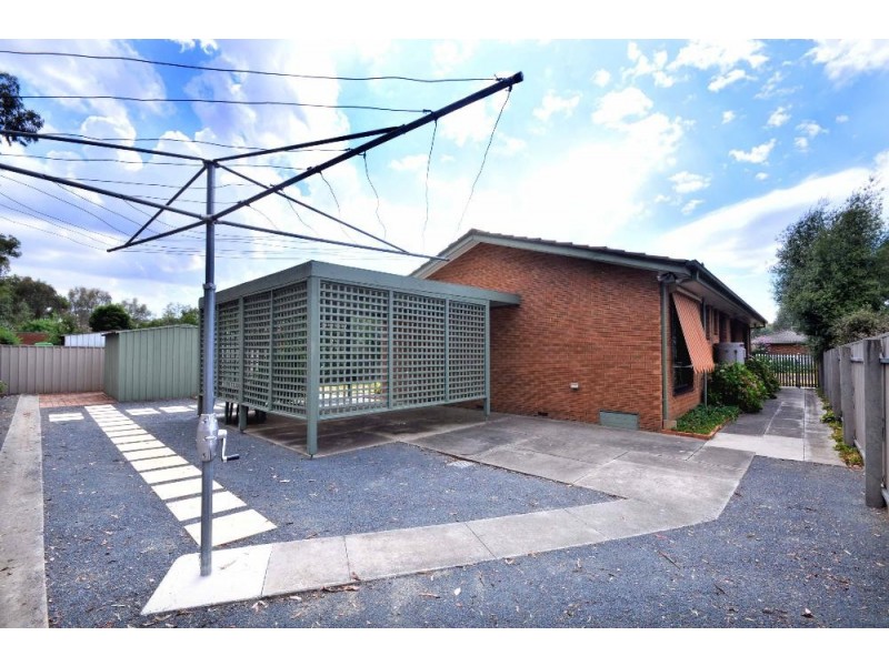 14 Lacebark Court, Thurgoona NSW 2640