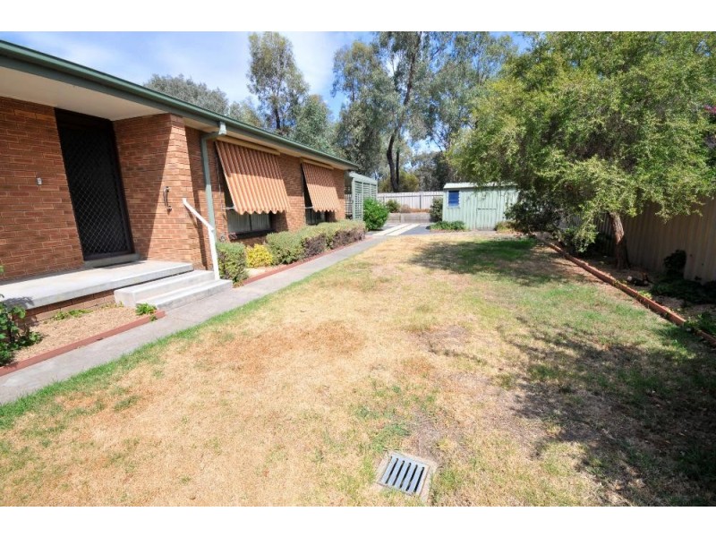 14 Lacebark Court, Thurgoona NSW 2640
