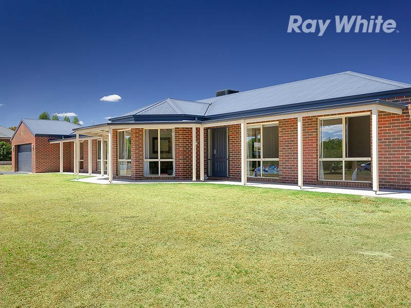 31 Lobbe Road, Thurgoona NSW 2640