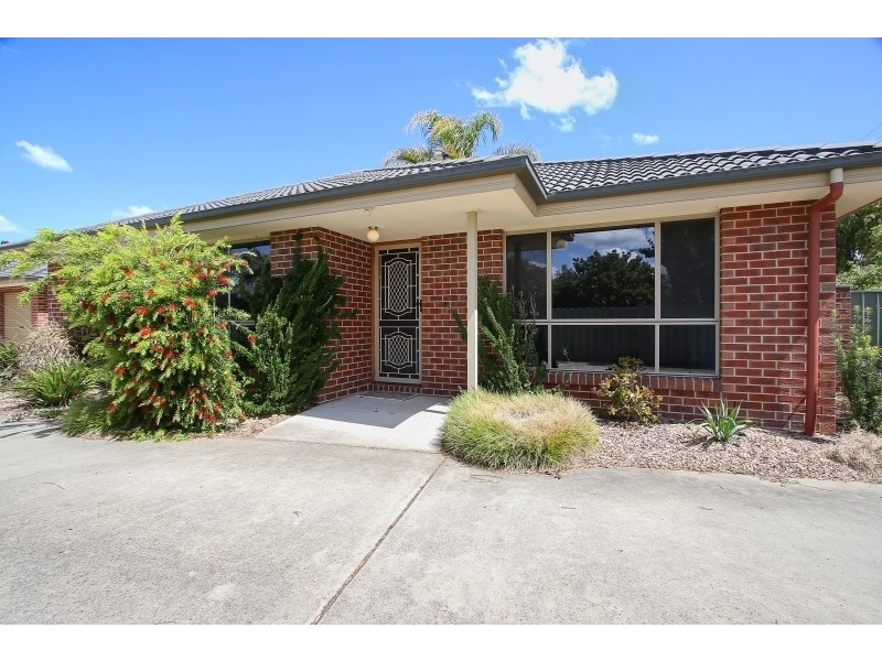 1/576 Hague Street, Lavington NSW 2641