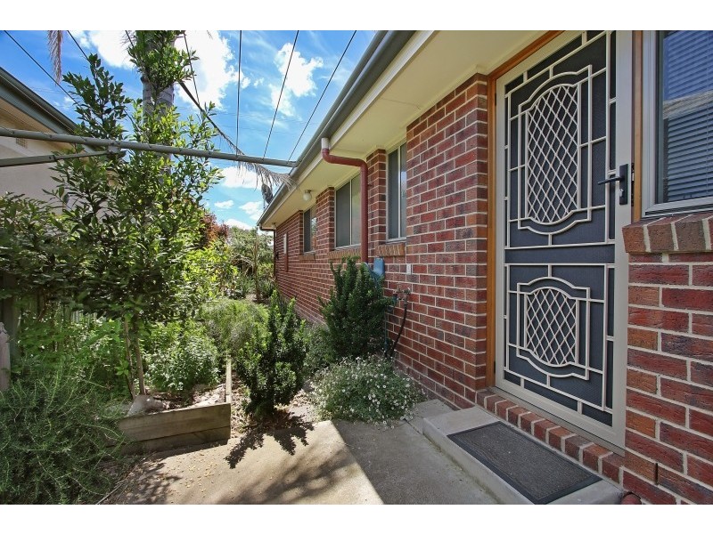 1/576 Hague Street, Lavington NSW 2641