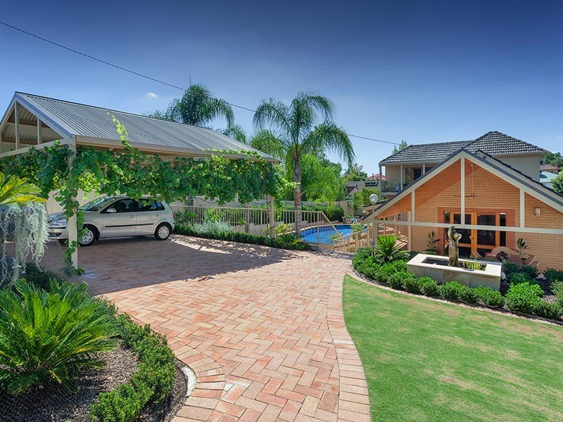 387 Woodstock Court, Albury NSW 2640