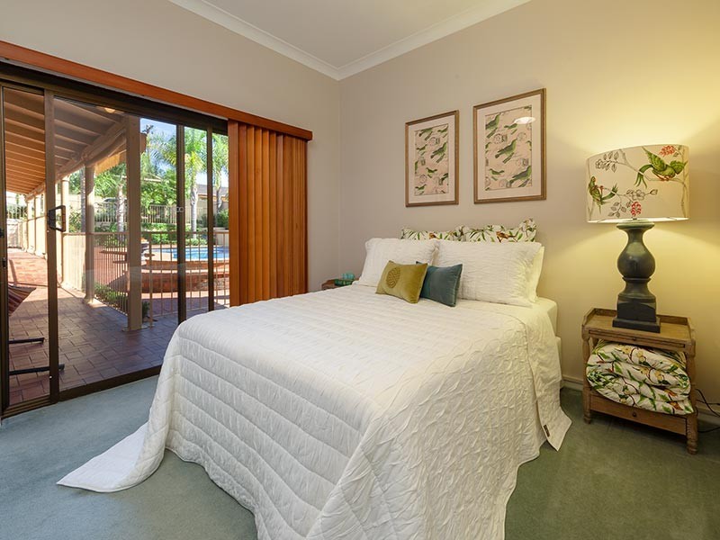 387 Woodstock Court, Albury NSW 2640