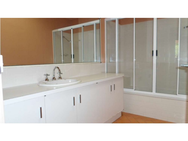 321 Wirraway Street, East Albury NSW 2640