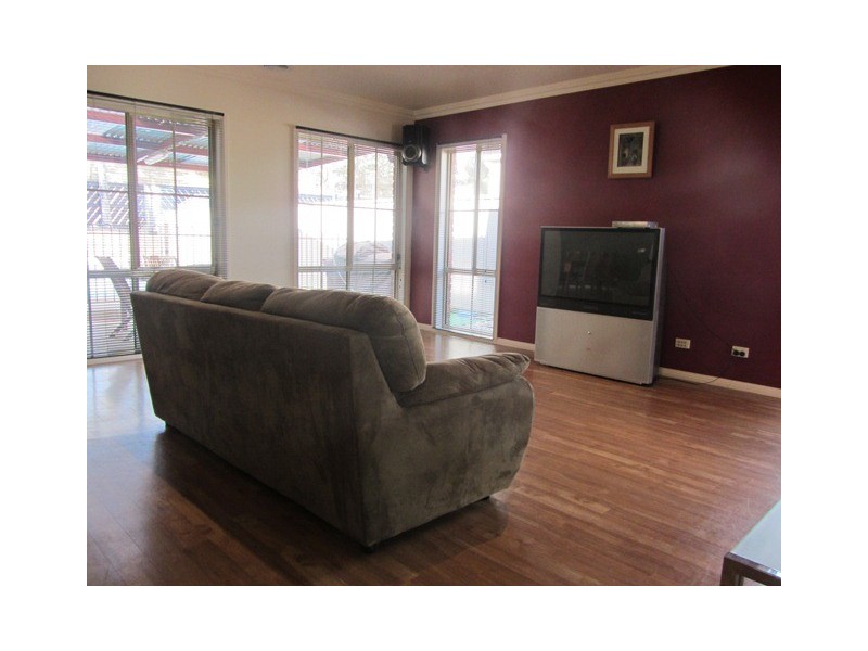 10 Dillager Place, Springdale Heights NSW 2641