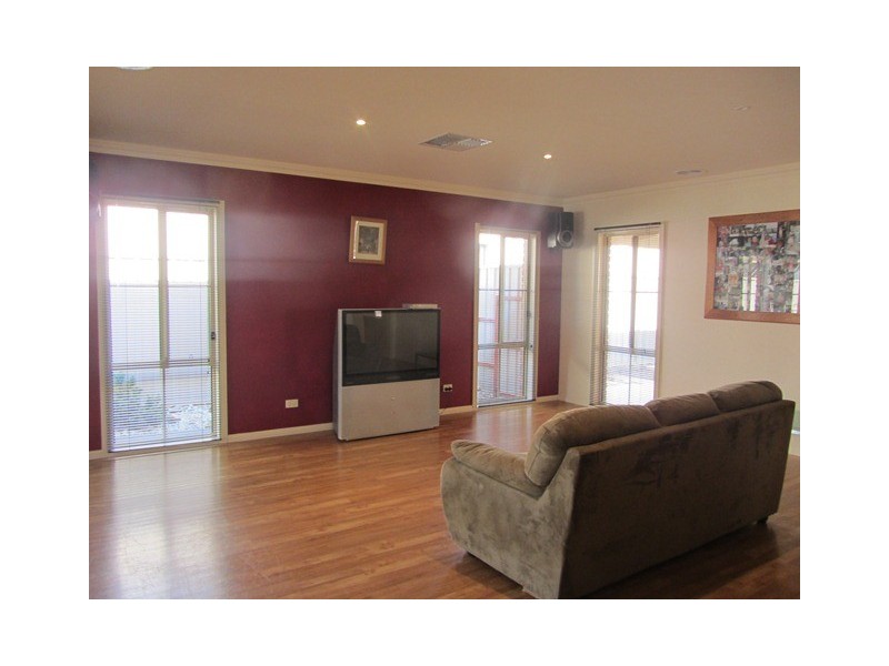 10 Dillager Place, Springdale Heights NSW 2641