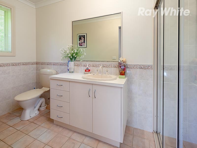 18 Orchard Way, Lavington NSW 2641