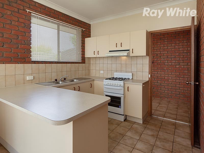 1/3 Brent Court, Lavington NSW 2641