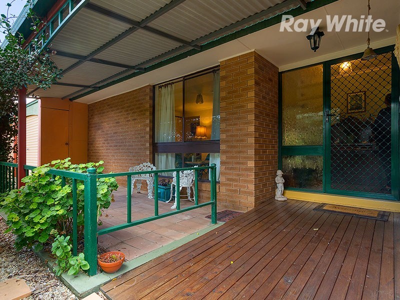 58 Larmer Street, Howlong NSW 2643