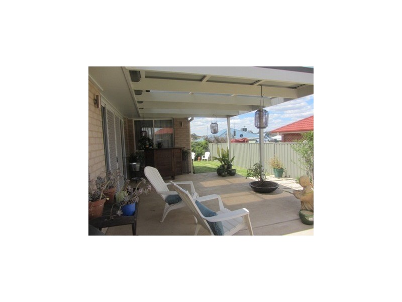 18 Firetail Street, Thurgoona NSW 2640