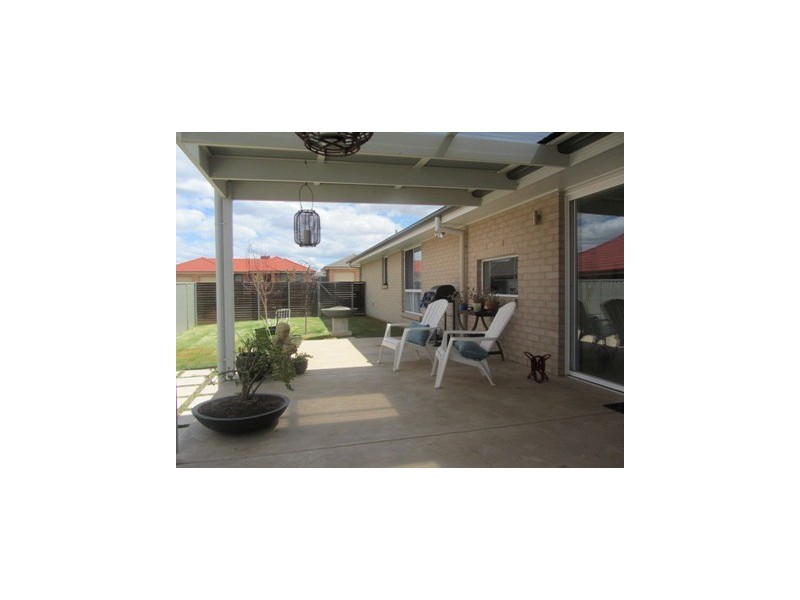 18 Firetail Street, Thurgoona NSW 2640