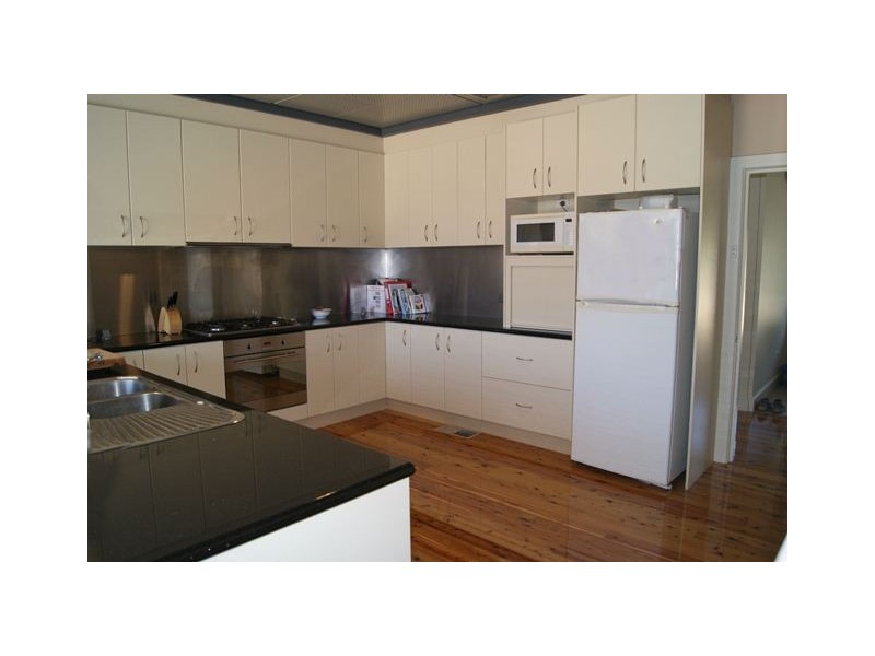 388 Urana Road, Lavington NSW 2641