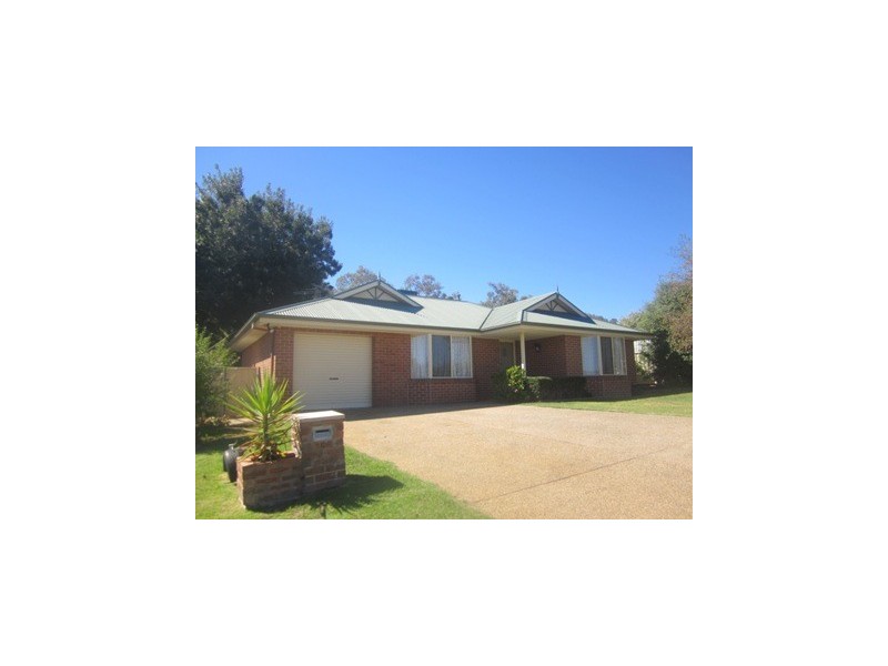 35 Alawarra Road, Springdale Heights NSW 2641