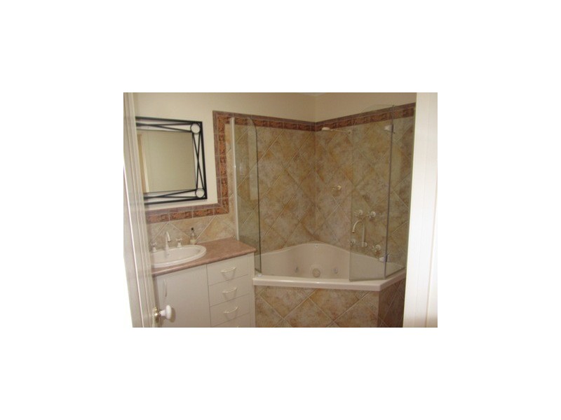 35 Alawarra Road, Springdale Heights NSW 2641