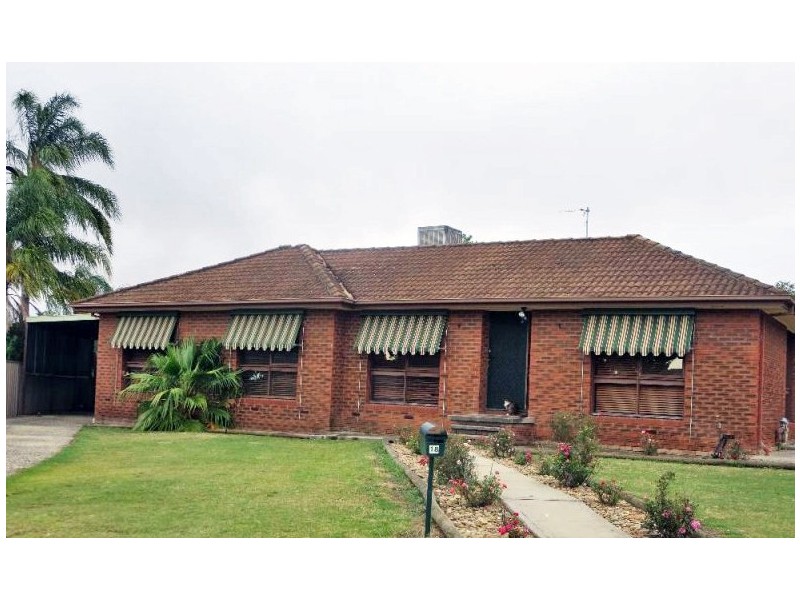 18 Yellow Gum Way, Thurgoona NSW 2640