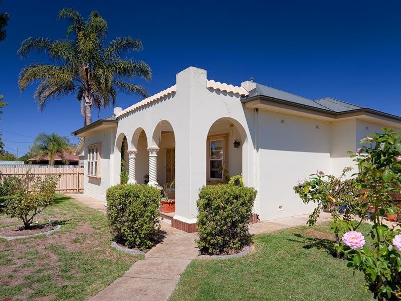 577 Heathwood Avenue, Lavington NSW 2641