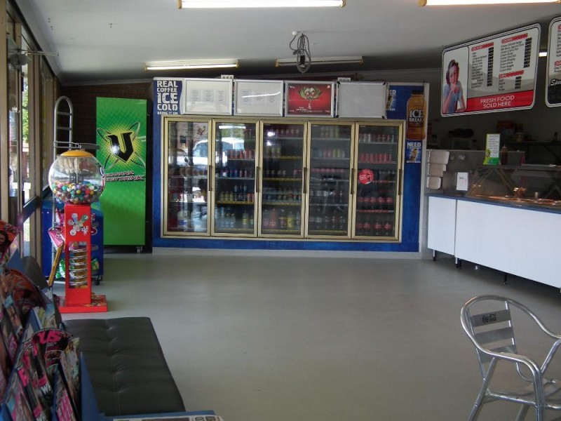446 Kaitlers Road, Lavington NSW 2641