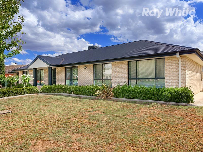 23 Terrence Ave, East Albury NSW 2640